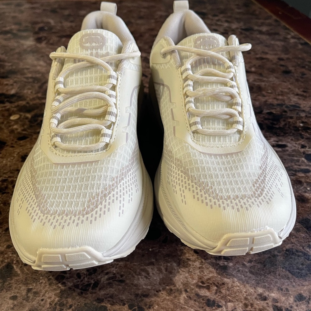 Ecko Unlimited White Athletic Shoes